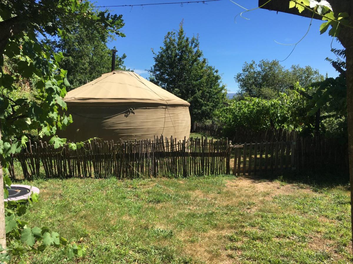 Star Gazing Luxury Yurt With River Views, Off Grid Eco Living Vale do Barco Kültér fotó